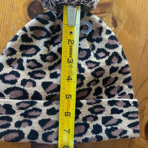 NWT Cheeta C&C California Pom Beanie - Picture 4 of 7